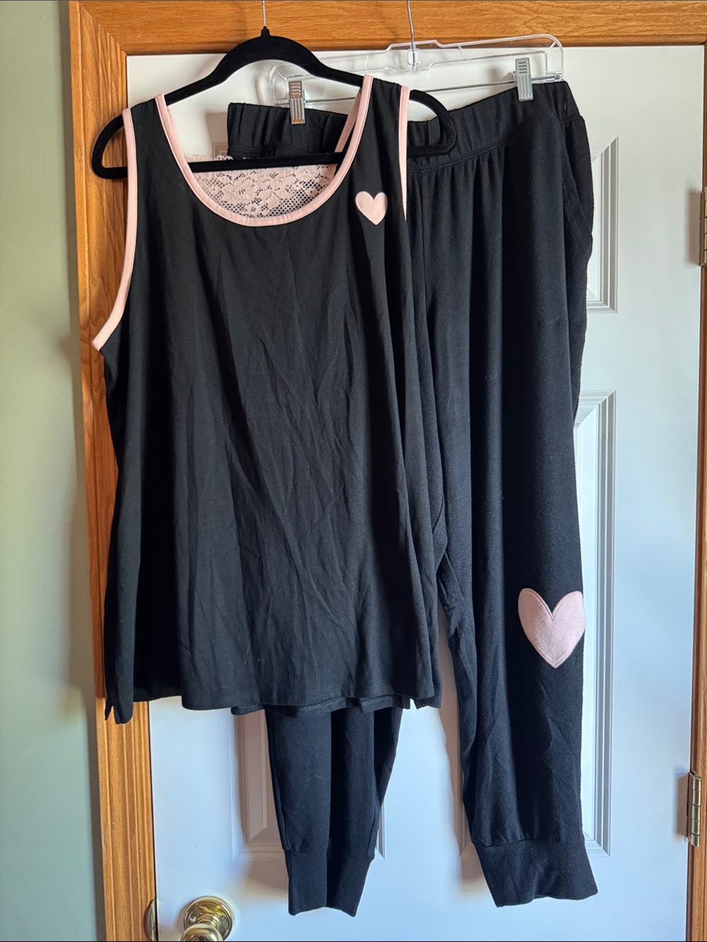 NWT Cacique Lane Bryant Black Pajama Set with Pink Heart/Lace Accents size 18/20